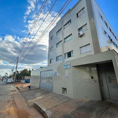103 - Apartamento Completo Para Ate 5 Hospedes Patos de Minas Buitenkant foto